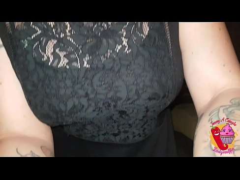 ❤️ Uma meia-irmã ordinária dá-lhe um broche e espanhol ️ Porno em nós ❤