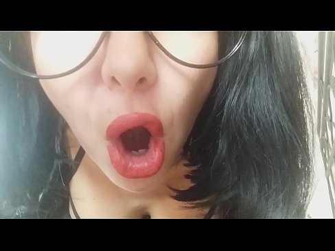 ❤️ Querida, a tua madrasta não te vai deixar ir hoje à escola... Preciso demasiado de ti... ️ Porno em nós ❤